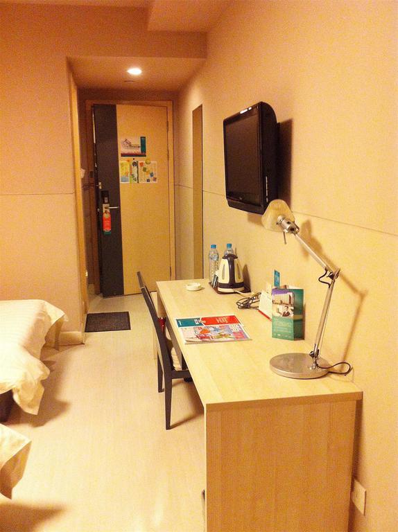Jinjiang Inn Tianjin Xianyang Road Room photo